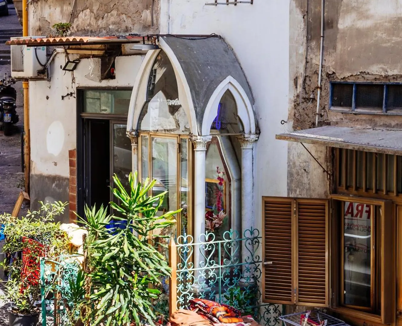 Casa Vacanza Napoli Tourist Experience Apartment Naples