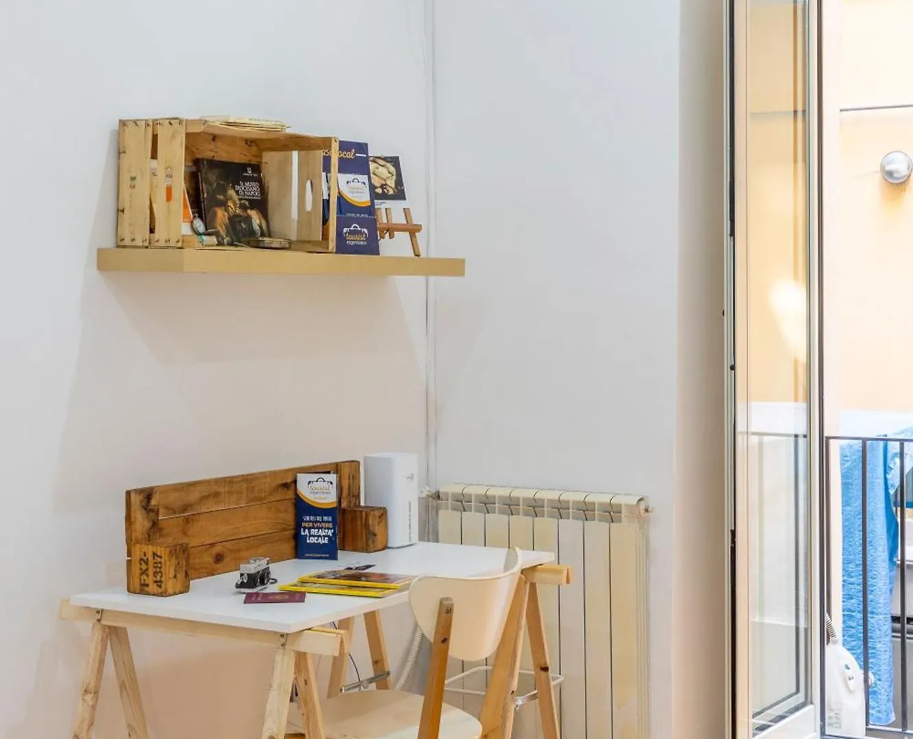 Casa Vacanza Napoli Tourist Experience Apartment Naples